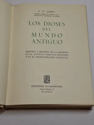 LOS DIOSES DEL MUNDO ANTIGUO